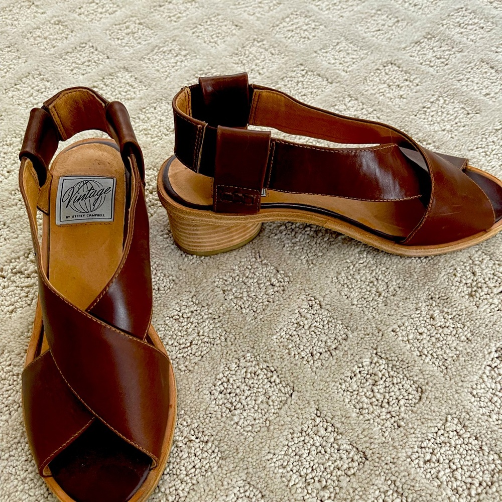 Vintage by Jeffrey Campbell brown 8
